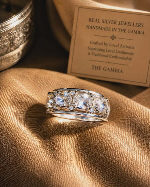 AFRICAN SILVER STARLIGHT RING